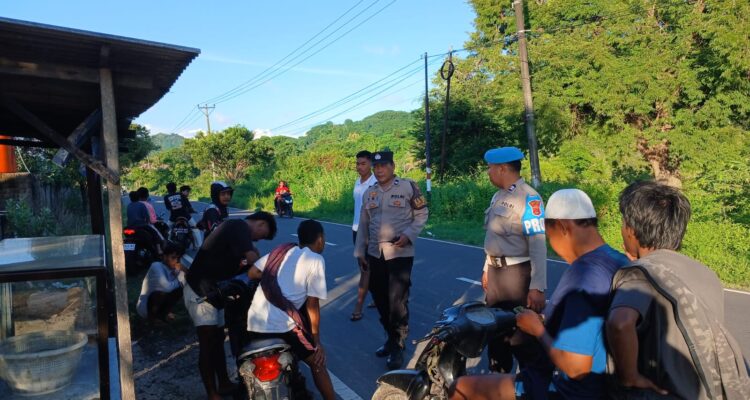 Ramadan Kondusif, Polsek Sekotong Gencarkan Patroli di Tempat Ngabuburit