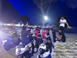 Ciptakan Situasi Aman, Sat Samapta Polres Sumbawa Barat Gelar Patroli Dialogis di Sejumlah Titik Strategis