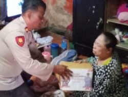 Polri Peduli : Kasikum dan Anggota Salurkan Bansos dalam Rangka Hari Bhayangkara ke-79
