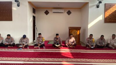 Polres Bima Kota Gelar Binrohtal Rutin, Tingkatkan Keimanan dan Moral Personel