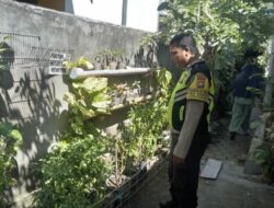 Bhabinkamtibmas Desa Meraran Dorong Warga Manfaatkan Lahan untuk Ketahanan Pangan