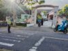 Rawan Pagi, Polsek Poto Tano Hadir Jaga Keamanan di Sekitar SMAN 1 Poto Tano