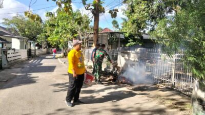 Sinergi Babinsa dan Lurah Punia Wujudkan Lingkungan Bersih