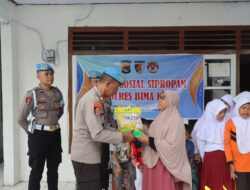 Si Propam Polres Bima Kota Berbagi Kebahagiaan dengan Anak Panti Asuhan Nurul Mubin