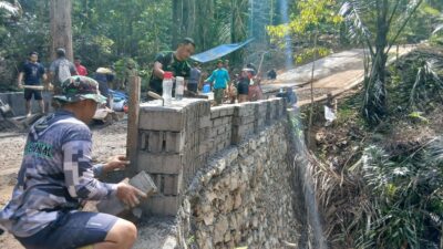 TMMD Kodim 1606 Mataram Kokohkan Infrastruktur Pedesaan