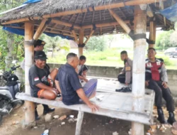 Polsek Sekotong Turun Langsung Jaga Kondusifitas Desa Gunung Ketapang