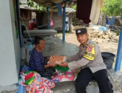 Polsek Sekotong Bagi Nutrisi Mantap, Warga Dusun Nambung Tersentuh