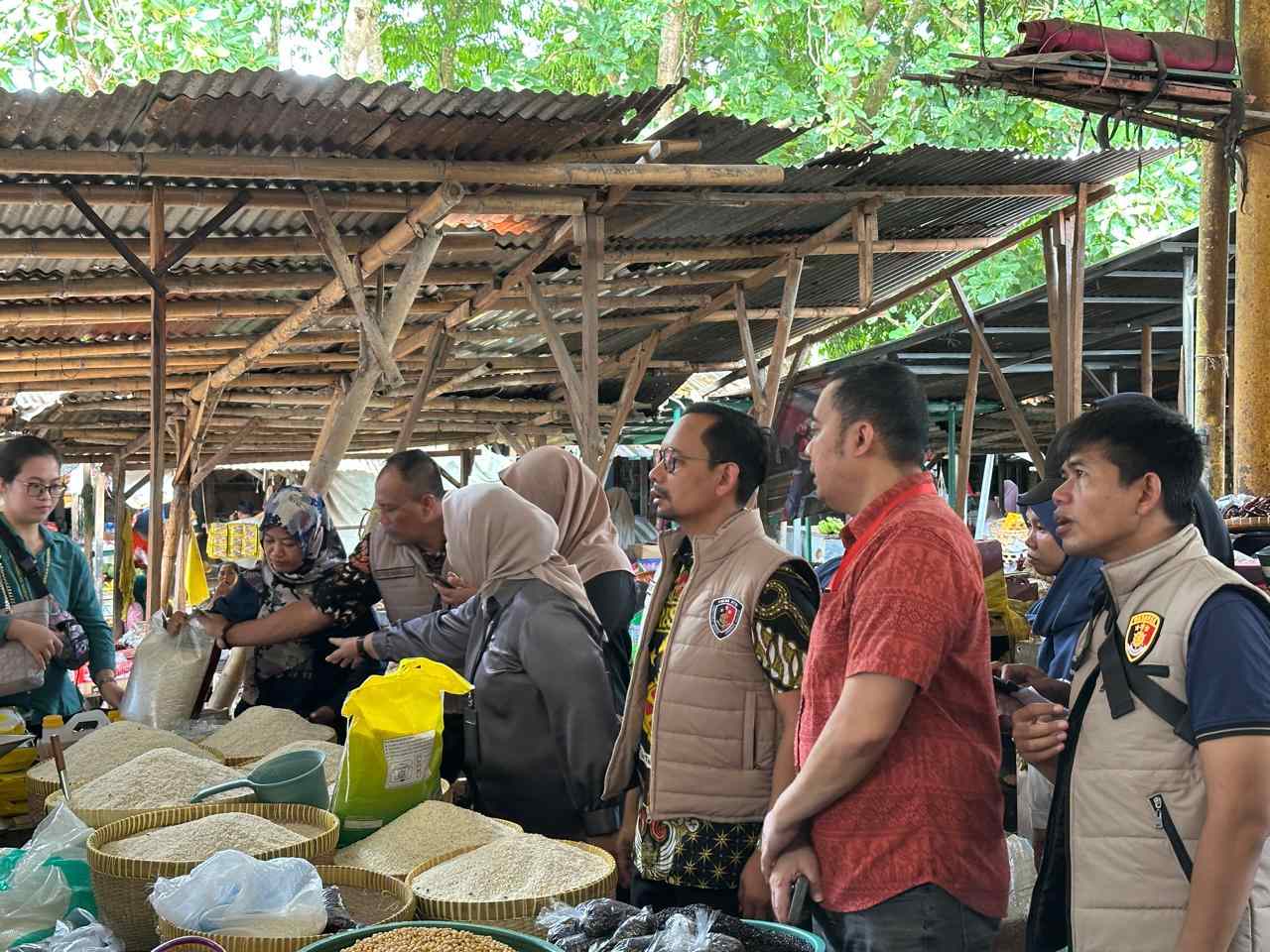 Satgas Pangan Pastikan Harga Beras di Lombok Barat Aman