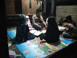 BHABINKAMTIBMAS DESA TEDUH LAKSANAKAN PEMBINAAN RELIGI TERHADAP ANAK-ANAK DESA BINAAN