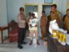 Bhabinkamtibmas Polsek Pajo Amankan Penyaluran Bantuan PKH di Desa Ranggo, Warga Terima Beras dan Minyak Goreng