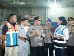 Polri Terus Kirimkan Pasukan serta Logistik ke Wilayah Terdampak Bencana di Sumatera, Sinergi Kemanusiaan Bersama PT Pelni