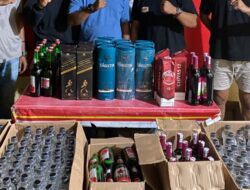 Jelang Pergantian Tahun, Polres Bima Kota Sita Ratusan Botol Miras di Kelurahan Santi