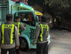 Personel Polsek Kawasan Pelabuhan Laut Tano Rutin Laksanakan Pengecekan Di Pitu Keluar Masuk Pelabuhan