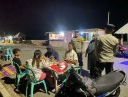 Polsek Poto Tano Gelar Patroli Dialogis, Ajak Masyarakat Jaga Stabilitas Kamtibmas