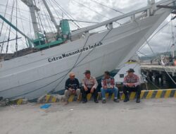 Polsek Kawasan Pelabuhan Laut Bima Gelar Patroli Dialogis Humanis di Areal Dermaga