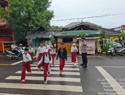 Polsek Rasanae Timur Laksanakan Rawan Pagi di Sejumlah Titik Rawan Kemacetan