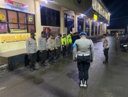 Sie Propam Polres Dompu Laksanakan Pengawasan Apel Malam Piket Jaga
