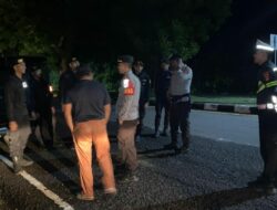 Pamapta Polres Bima dan Gabungan Piket Fungsi dan Aktif Menggelar Patroli KRYD Malam Hari Jaga Kamtibmas.
