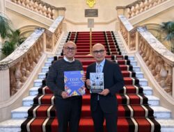 Buku Rasa Bhayangkara Nusantara Terbit dalam Bahasa Inggris, Diberikan pada Dubes