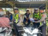 Sasaran Komunitas Ojek, Unit Kamsel Satlantas Polres Bima Sosialisasikan Keselamatan Berlalulintas