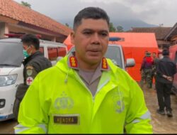Den K9 SAR Ditpolsatwa Korsabhara Baharkam Polri Siap Perkuat Penanganan Bencana Longsor di Cisarua, Bandung Barat