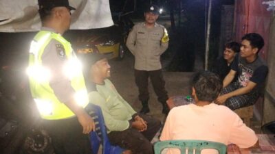 Polsek Jereweh Laksanakan Patroli Dialogis Mantap di Desa Dasan Anyar