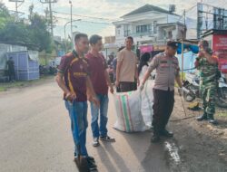 Polsek Asakota Bersama Lurah se-Kecamatan Asakota Laksanakan Gotong Royong Wujudkan Program Kota Bima BISA