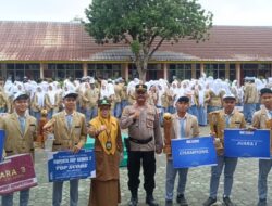 Kapolsek Sumbawa Pimpin Upacara di SMAN 2: Tekankan Anti Narkoba dan Tertib Berlalulintas
