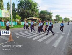 Jamin Keamanan Pelajar, Personel Polsek Utan Gelar “Strong Point” Pagi di Kawasan Sekolah