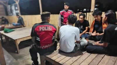 Polres Lombok Barat Kenalkan Inovasi KEMOS 110 di Dusun Jerneng