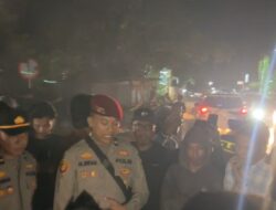 LANGKAH CEPAT POLRES DOMPU DAN POLSEK WOJA TANGANI AKSI BLOKADE JALAN, AJAK MASYARAKAT BIJAK BERMEDIA SOSIAL