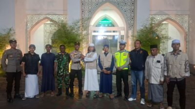 Patroli dan Pengamanan Sholat Tarawih Ramadhan 1447 H, Polres Bima Kota Pastikan Ibadah Berjalan Aman dan Lancar