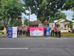 Polres Lombok Timur Rutin Bagikan Takjil, Wujud Kepedulian di Bulan Ramadhan