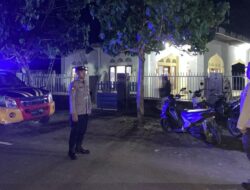 Polsek Tambora Menggelar Patroli Pengamanan Sholat Tarawih di Sejumlah Masjid diwilayah hukumnya