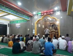 Safari Polsek Seteluk Hangatkan Silaturahmi di Masjid Baiturrahman Meraran