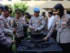 Pastikan Kelayakan dan Cegah Penyalahgunaan, Kapolres Sumbawa Pimpin Pemeriksaan Senjata Api Personel