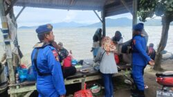 Wisata Aman Saat Libur Lebaran, Satpolairud Polres Bima Kabupaten Gelar Patroli Pengamanan Wisata di Pantai Kalaki