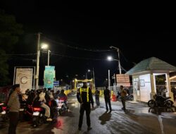 Polisi Laksanakan Patroli Ketupat Rinjani 2026 di Pelabuhan Kayangan Antrean Kendaraan Mulai Padat