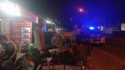 Cegah Kriminalitas, Polsek Plampang Dan Pospol Maronge Intensifkan Patroli Blue Light