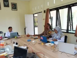 Sinergi Polsek Labuapi dan Petani: Dorong Kemandirian Ekonomi Melalui Pemanfaatan Lahan Kosong di Lombok Barat