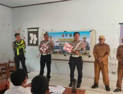 Police Go to School, Satlantas Polres Bima Kabupaten Perkenalkan Cara Berlalulintas Yang Aman di SMP Negeri 1 Palibelo.
