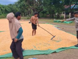 “Polisi Peduli” Bhabinkamtibmas Polsek Soromandi Polres Bima Kabupaten Bantu Kegiatan Warga Binaan