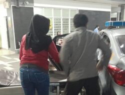 Nyawa Warga Terselamatkan! Aksi Heroik Polisi Respons Cepat Layanan 110 di Lombok Barat