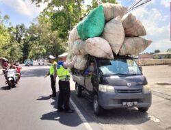Waspada Balap Liar, Satlantas Polres Lombok Barat Kepung Jalur Bypass BIL 2 Saat Senja