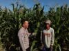 Bhabinkamtibmas Pringgabaya Cek Tanaman Jagung dan Sampaikan Himbauan Kamtibmas kepada Petani