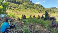 Bhabinkamtibmas Polsek Manggelewa Fasilitasi Mediasi Petani Bawang, Perkuat Ketahanan Pangan dan Kamtibmas