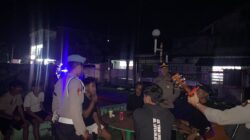 Patroli Malam Gabungan Polres Dompu, Jaga Kamtibmas dan Edukasi Remaja Secara Humanis