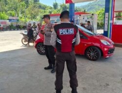 Antisipasi Gangguan Kamtibmas, Personel Polsek Sekotong Sambangi SPBU