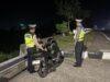 Antisipasi Balap Liar, Satlantas Polres Lobar Patroli Blue Light