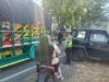 SATLANTAS POLRES DOMPU LAKSANAKAN PENGAMANAN DAN PENGATURAN ARUS LALU LINTAS PADA AKSI UNJUK RASA, SITUASI BERJALAN AMAN DAN KONDUSIF